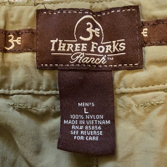 Like New Three Forks Ranch Fishing Pants - Picture 7 of 8
